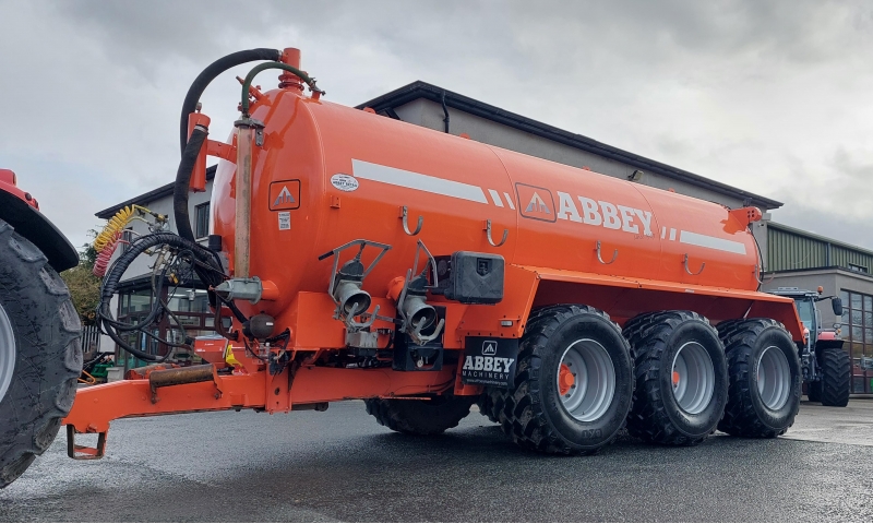 Abbey 3500 Gallon Tri-Axle Tanker